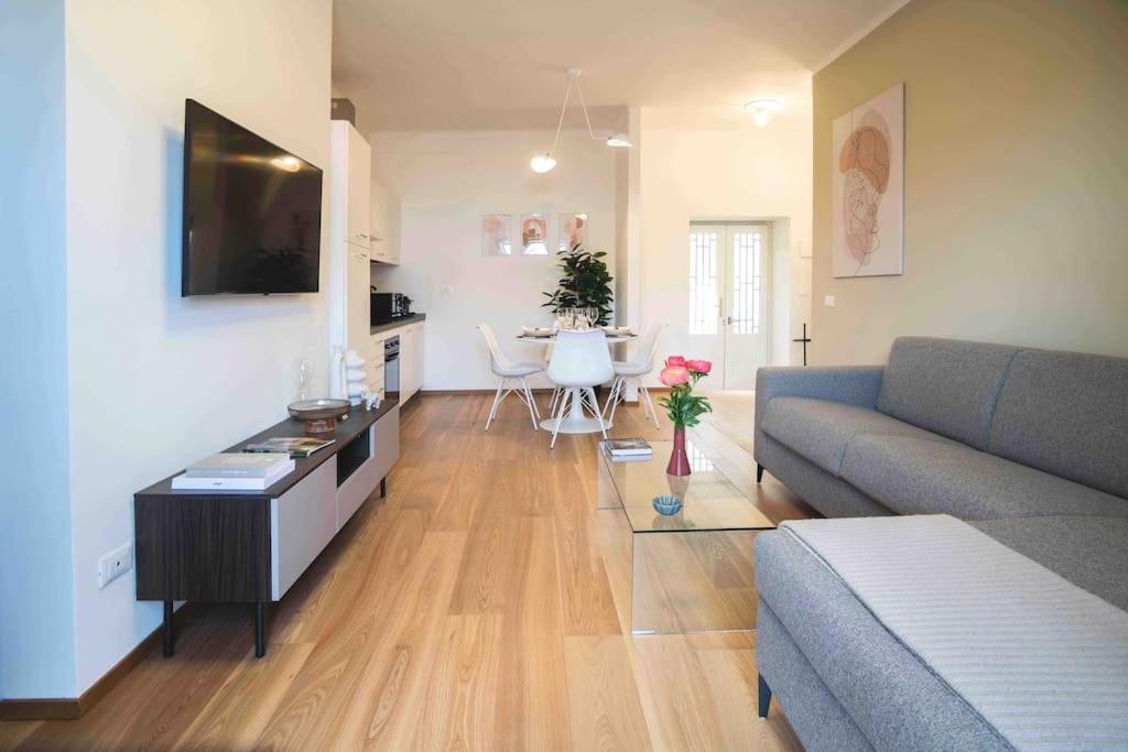 Atmosfere Terrace View Apartment بيرغامو المظهر الخارجي الصورة
